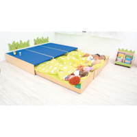 Kindergarten-Podest mit Auszugsbett, Teppichboden – Bild 23