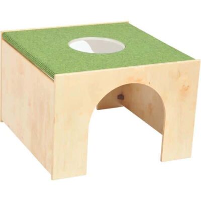 Kindergarten-Podest mit Fenster