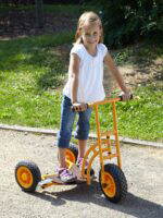 Roller „Bengy“, klein (mit Bremse) - 64000 A.JPG emotions picture 300DPI CMYK