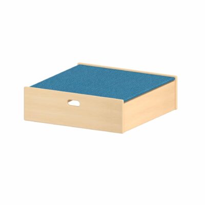 Spielpodest Quadrat klein mit Tretford-Teppich