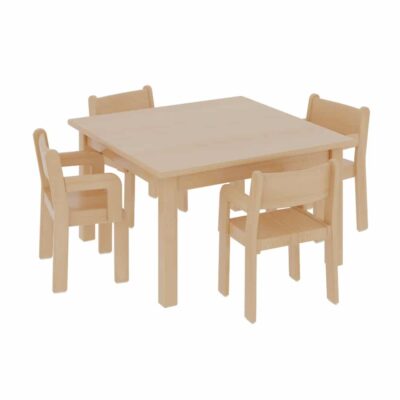 Quadrattisch mit 4 TIM-Armlehnenstühlen