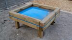 Matschtisch groß aus Robinien-Holz - MT74R PE Matschtisch klein  PE Boden