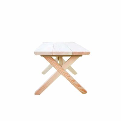 Kindergarten-Tisch aus Douglasien-Holz - montiert