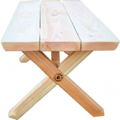 Krippen-Tisch aus Douglasien-Holz – montiert