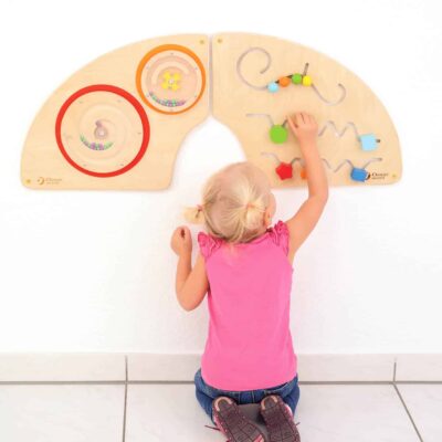 Sinneswand & Wandspielzeug