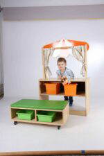 Puppentheater mit ausfahrbarer Sitzbank - IMG 0714