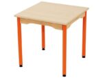 Tisch quadratisch 60×60 cm – Melaminbeschichtete Platte – Fußteil aus Metall - 43020 cn07 220209 pc 2