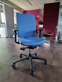 Ergonomischer Erzieherstuhl Chairgo KiGa Flex – Bild 4