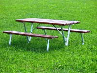 Picknick Bank mit integriertem Tisch von Beckmann Spielgeräte