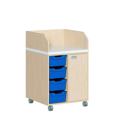 Wickelkommode zweireihig fahrbar – mit 4 ErgoTray-Boxen und 1 Tür