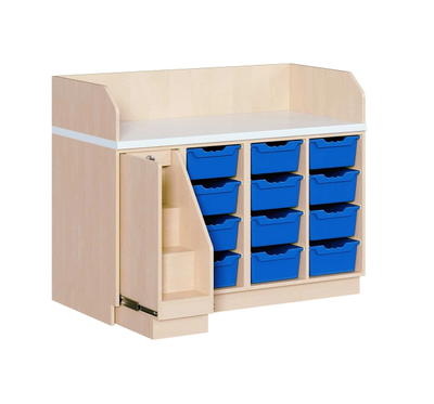 Wickelkommode vierreihig – mit 12 ErgoTray-Boxen und Aufstiegshilfe