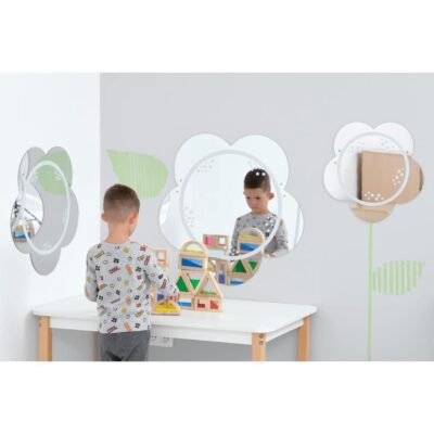 Blumenförmige Spiegel