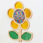 Wanddekoration mit Streichpailletten – Blume, gelb - 356199