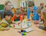 Quer durch Würfelspiel – „QU4“ (rund) - 636090 6bed62330f834616b1589110b3d6965a~mv2 d 1558 1234 s 2