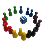 Quer durch Würfelspiel – „QU6“ (sechseckig) - 636090 8580d37a59a84cba9f2cee4753ad8c37~mv2