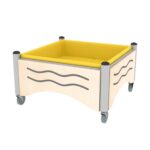 Mobiler Matschtisch mit Spitzdach - Mobiler Matschtisch, quadratisch