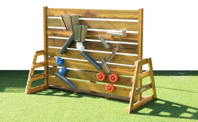 Sandspiel-Wand