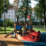 Kleines Schiff Sandkasten mit Rutsche - 175 6c4dce386b9319c0621bebb90070de8b 600×600 resize