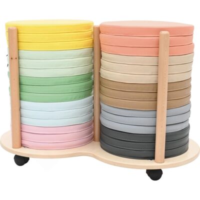 Mobiler Ständer mit 30 Bodenkissen