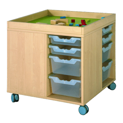 Bau- und Spielinsel mit Linoleumfläche und Aufkantung