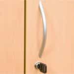 Bogengriff mit Schloss