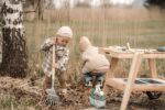 Matschküche kompakt - 12387 12388 12389 12421 small foot Gartengeraete Matschkueche Bloggerbild 1