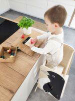 Lernturm Pinguin „Wildlife“ - 12455 11 lernturm pinguin wildlife small foot kinderbild 02