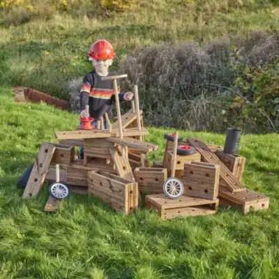 Outdoor-Holzbausteine mit Stecksystem