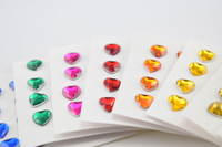 Edelsteine selbstklebend Herzen klein – 128 Stück - 197 28 02 sticker edelsteine herzen 128st 4027608197280 1