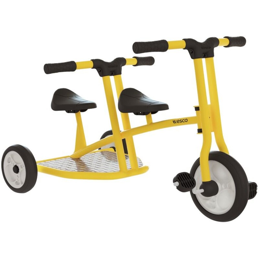 Dreirad Tandem mit hohem Sattel Blitzschlag