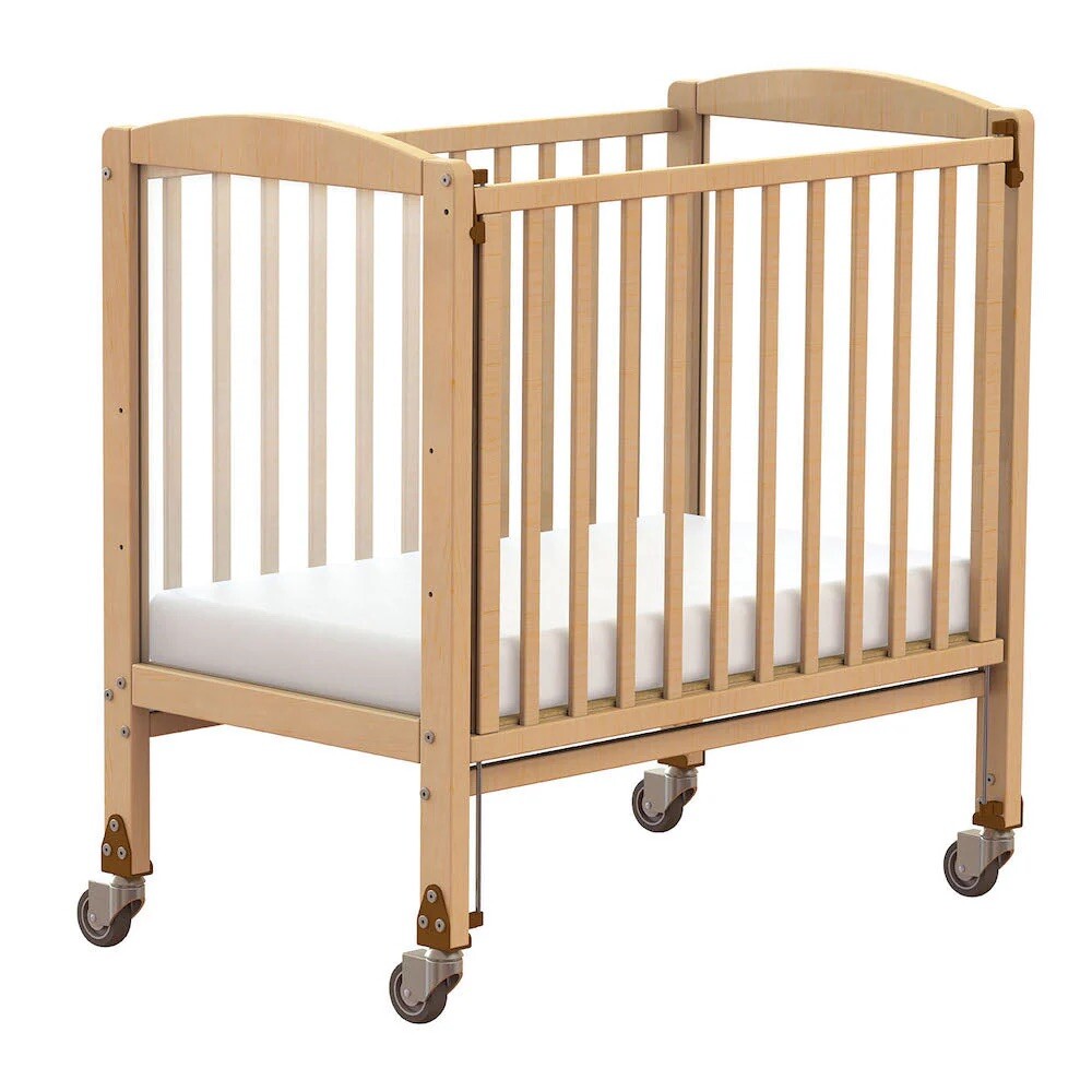 Krippenbett mit höhenverstellbarer Liegefläche