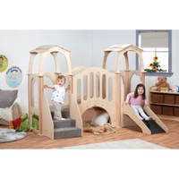 Große Spielburg „Hide ‘n’ Slide“ mit Rutsche, Treppe und Brücke - PT865 Millhouse Early Years Furniture Hide N Slide Kinder Gym With Roof Lifestyle RGB 1000