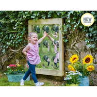 Sensorik-Wandspiegel „Bubble“ – Konvexer Entdeckerspiegel für Kita - DR172 Millhouse Outdoor Bubble Sensory Wall Mirror Lifestyle RGB1 1000