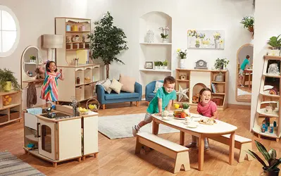 Rollenspiel-Wohnbereich für Kita – Komplett ausgestattete Spielzone