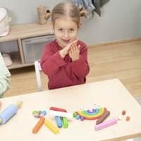 Betzold Weiche Kinderknete, 8 Farben, je 33 g – Bild 6