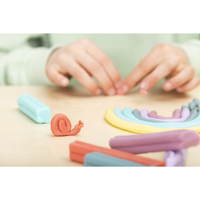 Betzold Weiche Kinderknete, 8 Farben, je 33 g – Bild 11