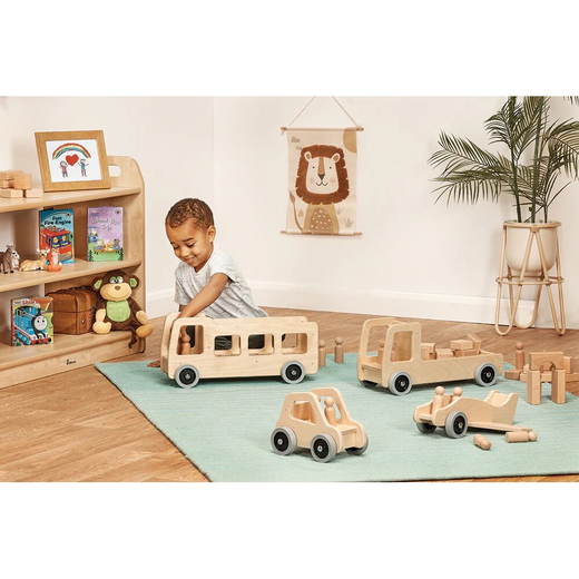 PT408-Millhouse-Early-Years-Furniture-Giant-Vehicle-Set-Lifestyle_RGB_1000 Riesenfahrzeuge – 5-teiliges Set - PT408 Millhouse Early Years Furniture Giant Vehicle Set Lifestyle RGB 1000
