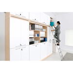 Regalwand mit Leiter, T 48, H 301, 4-reihig – Ahorn Jylland, Türen weiß (Grande 27) - ZEST5337 u 19