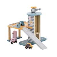 Holz-Parkhaus mit Autos - 542179 b 25