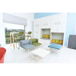 Sitzgruppe Ogi W, weiß mit 4 Hockern, olivgrün - ZEST6143 e 24