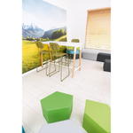 Sitzgruppe Ogi W, weiß mit 4 Hockern, olivgrün - ZEST6143 k 24